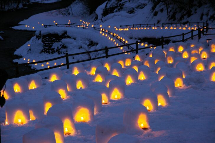 湯西川温泉かまくら祭