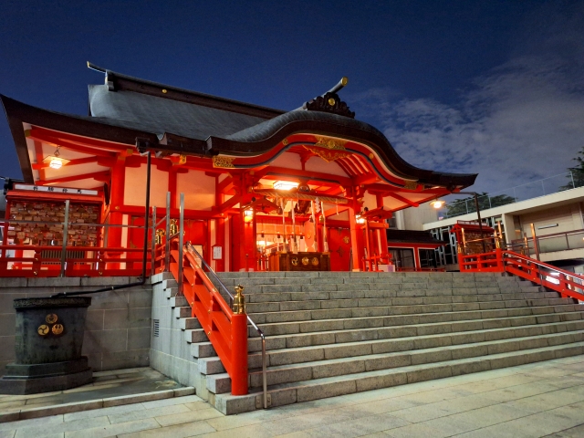 花園神社